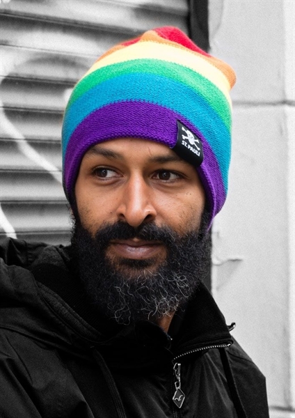 FC St. Pauli - Regenbogen, Winterm�tze