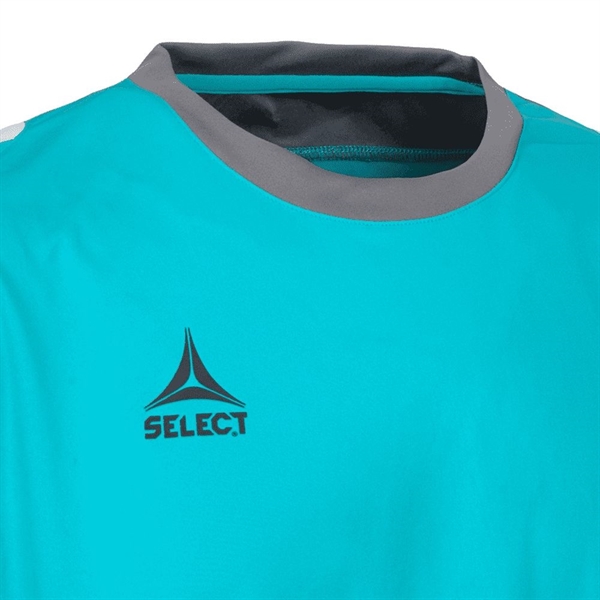 Select - Ultimate, Trikot