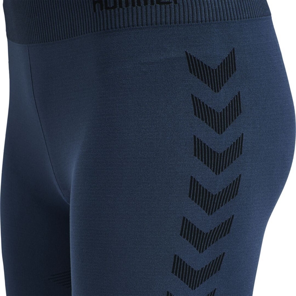 Hummel - hmlFIRST Seamless TR SHT TIGH, Damen