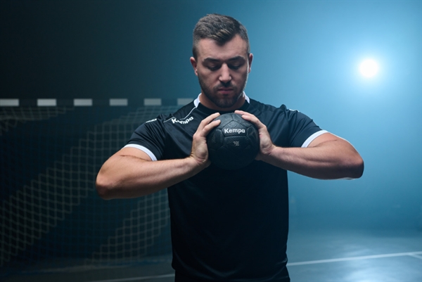 Kempa - Spectrum Synergy Primo Black&White, Handb.