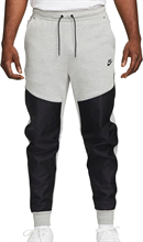 NIKE - Sportswear TechFleece CO Pants, Jogginghose