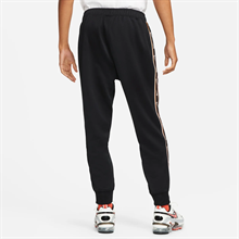 NIKE - NSW Repeat SW PK Jogger, Jogginghose